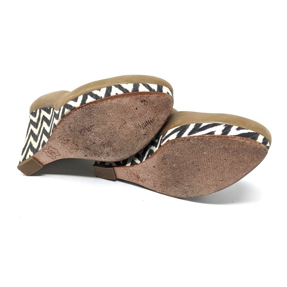 Ella Moss Womens 5.5 Platform Wedge Heels Leather Shoes Pumps Chevron Tan - Picture 9 of 10